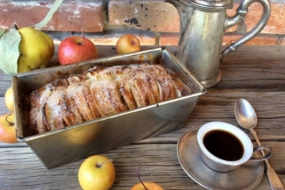 Яблучний пиріг «Бабине літо»