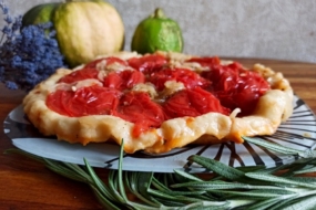Прованський пиріг з томатами за рецептом Євгена Клопотенко