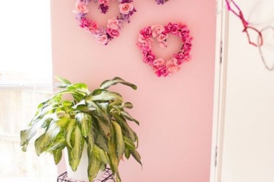 Сердечка на стіні на День Закоханих